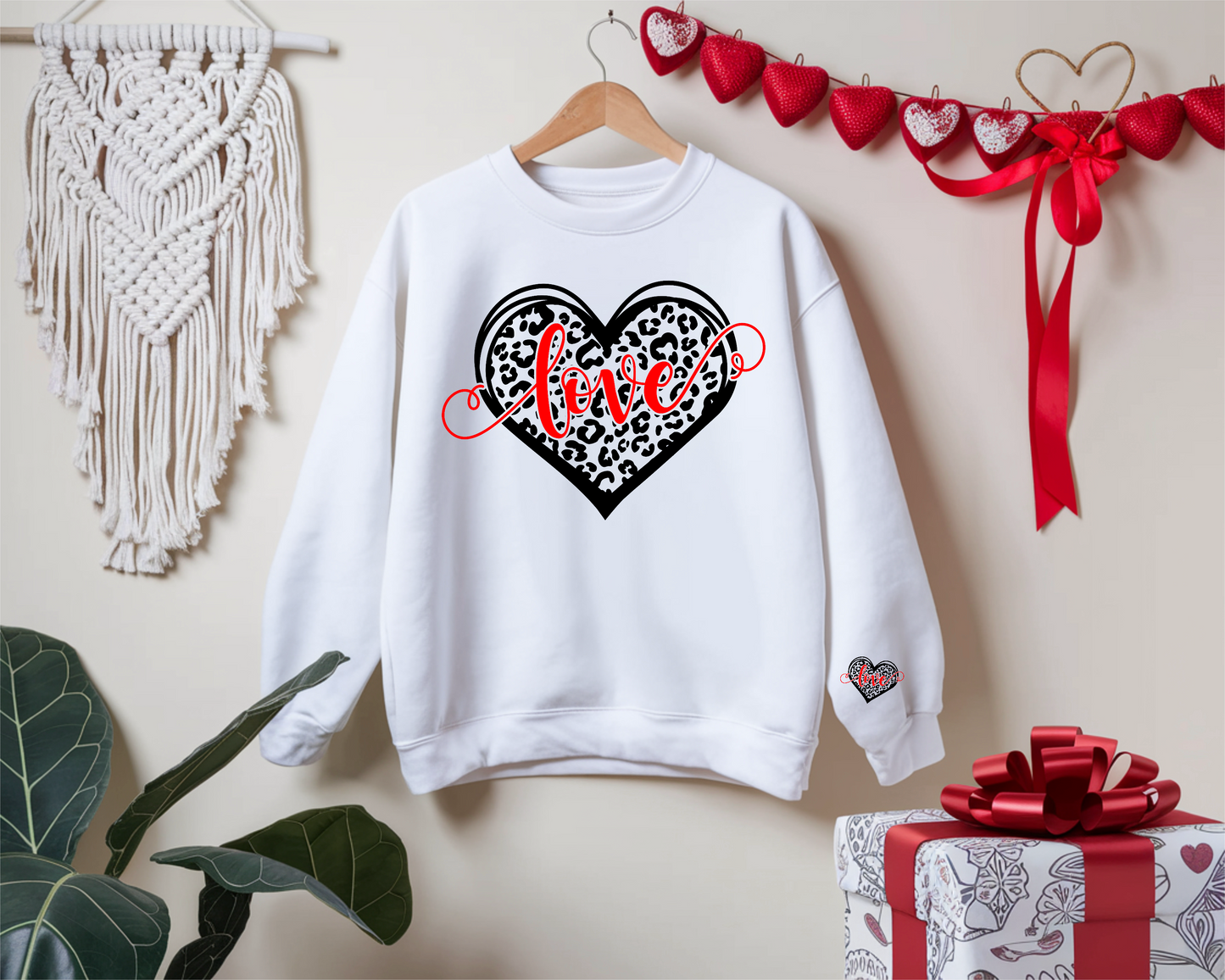 Leopard Heart Love Sweatshirt